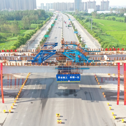 合龙大吉！华力合肥新桥机场S1线项目一标段桥梁中跨胜利合龙