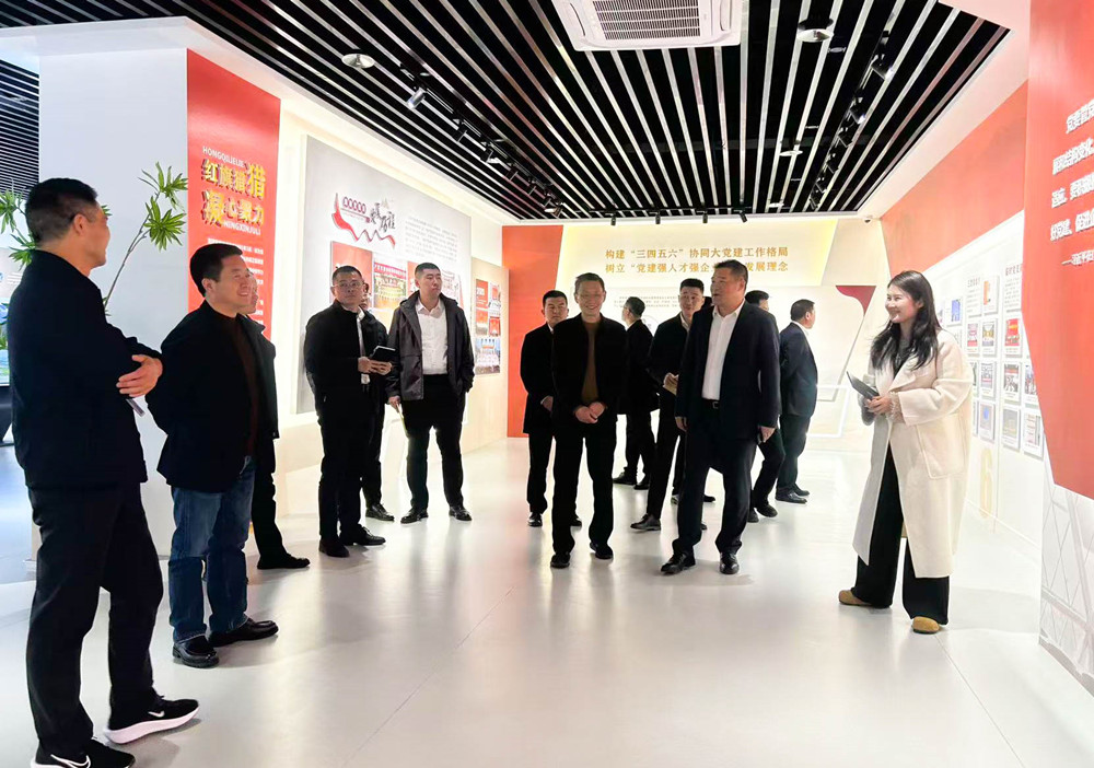 1763718105469935.jpg 798a2eaf61644a07c79e314493e8ea8e-2_副本.jpg